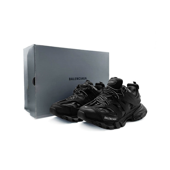 BALENCIAGA Track 1.0 Black Low Top Sneakers - SHENGLI ROAD MARKET