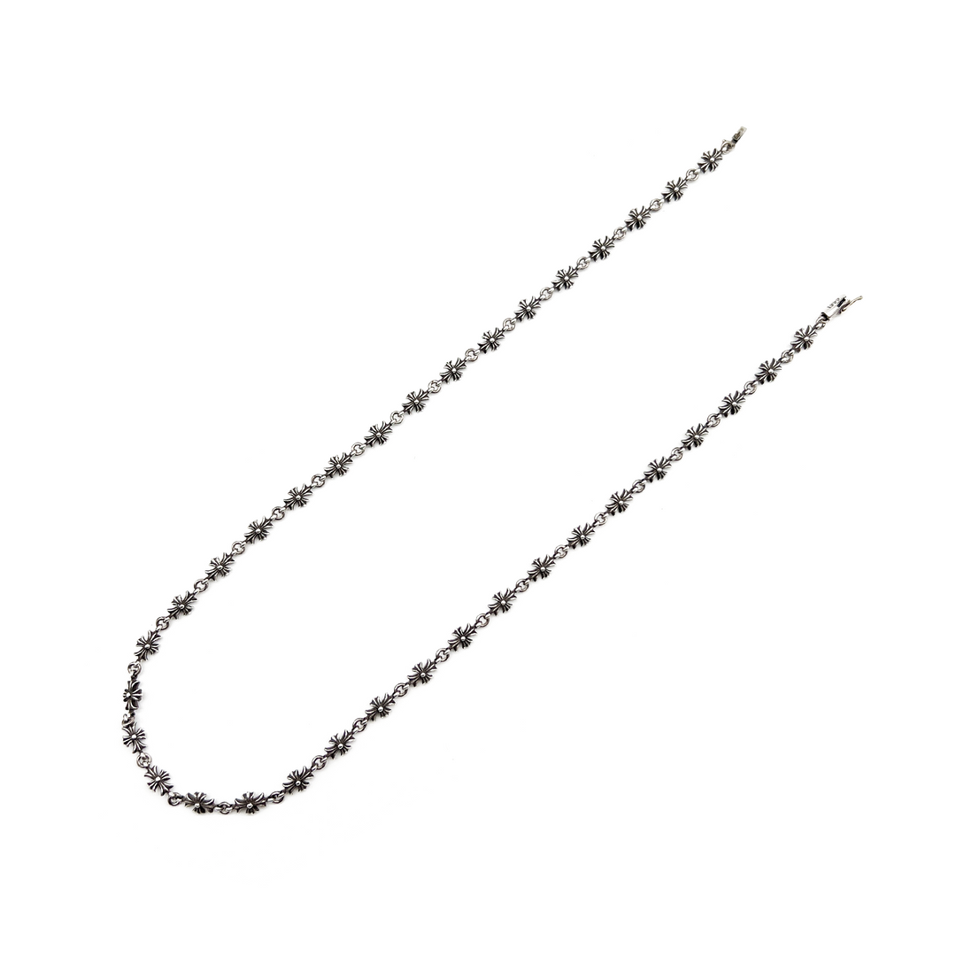 Chrome Hearts 925 Silver Tiny E Plus Necklace - SRM – SHENGLI ROAD Chrome Hearts 925 Silver Tiny E Plus Necklace - SRM – SHENGLI ROAD
