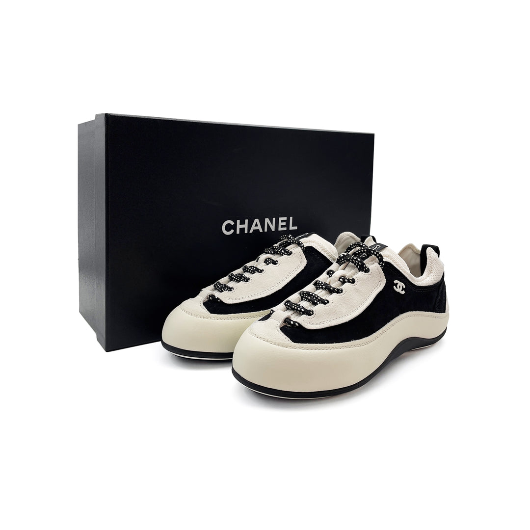 Chanel Velvet Calfskin Mixed Fibers Low Top CC Sneakers