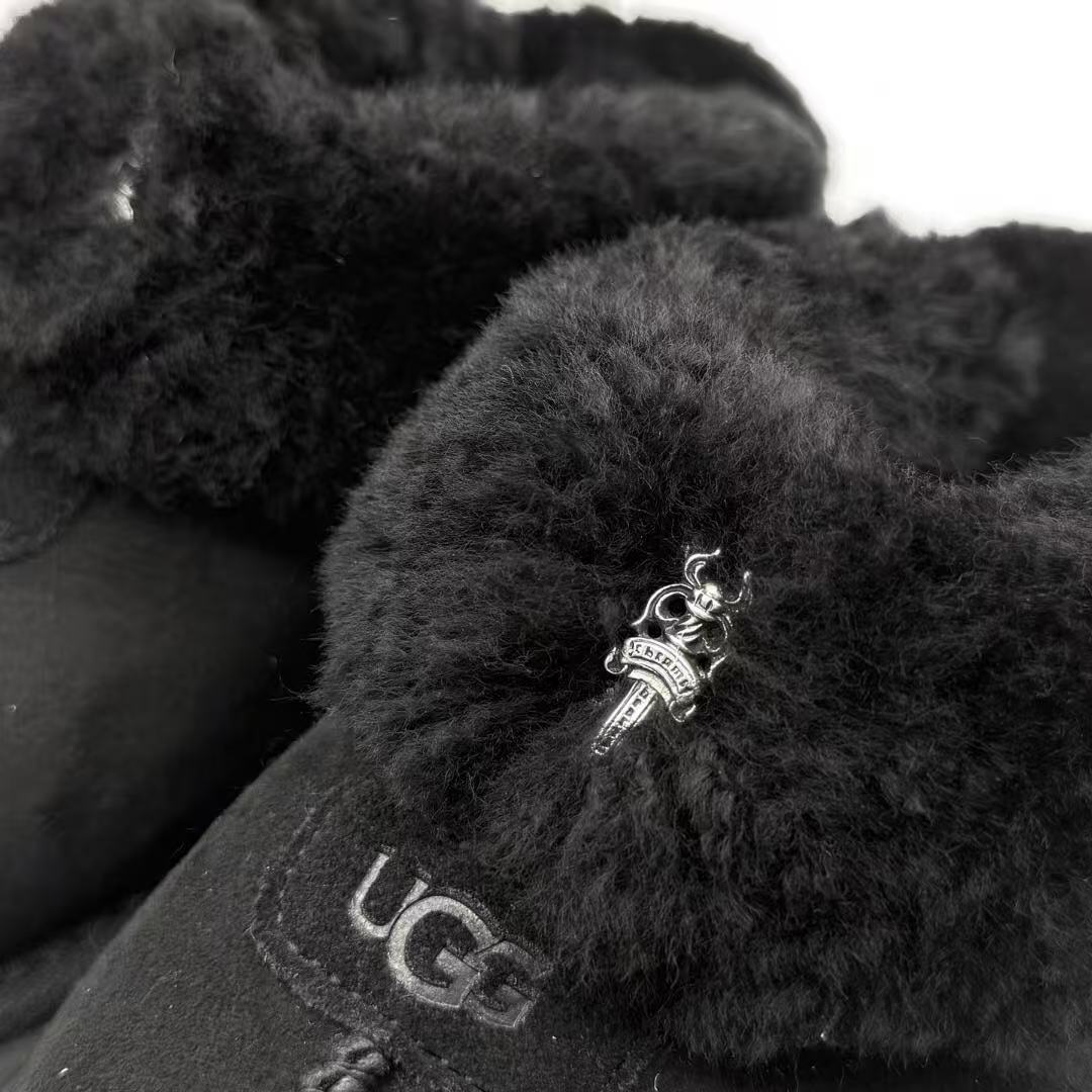 Chrome Hearts Ugg Silver Dagger Black Slip-on Slipper