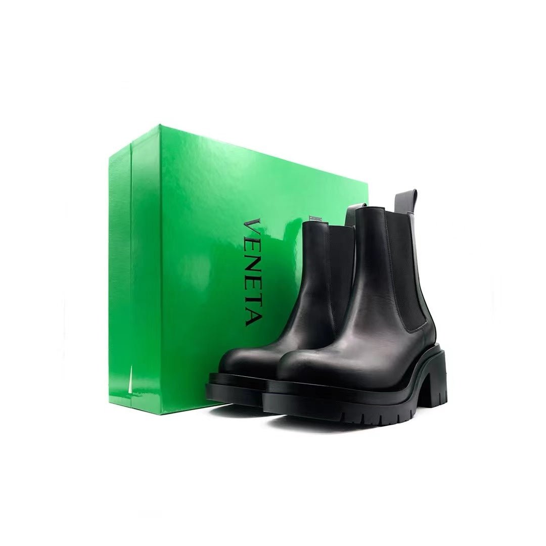 Bottega Veneta BV Bottes Chelsea Lug Leather Boots - SHENGLI ROAD MARKET