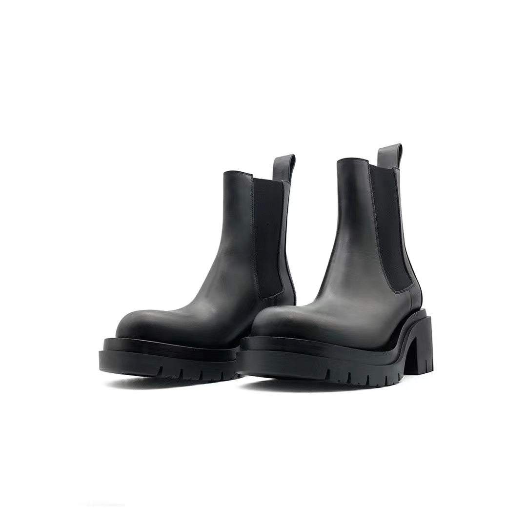 Bottega Veneta BV Bottes Chelsea Lug Leather Boots - SHENGLI ROAD MARKET
