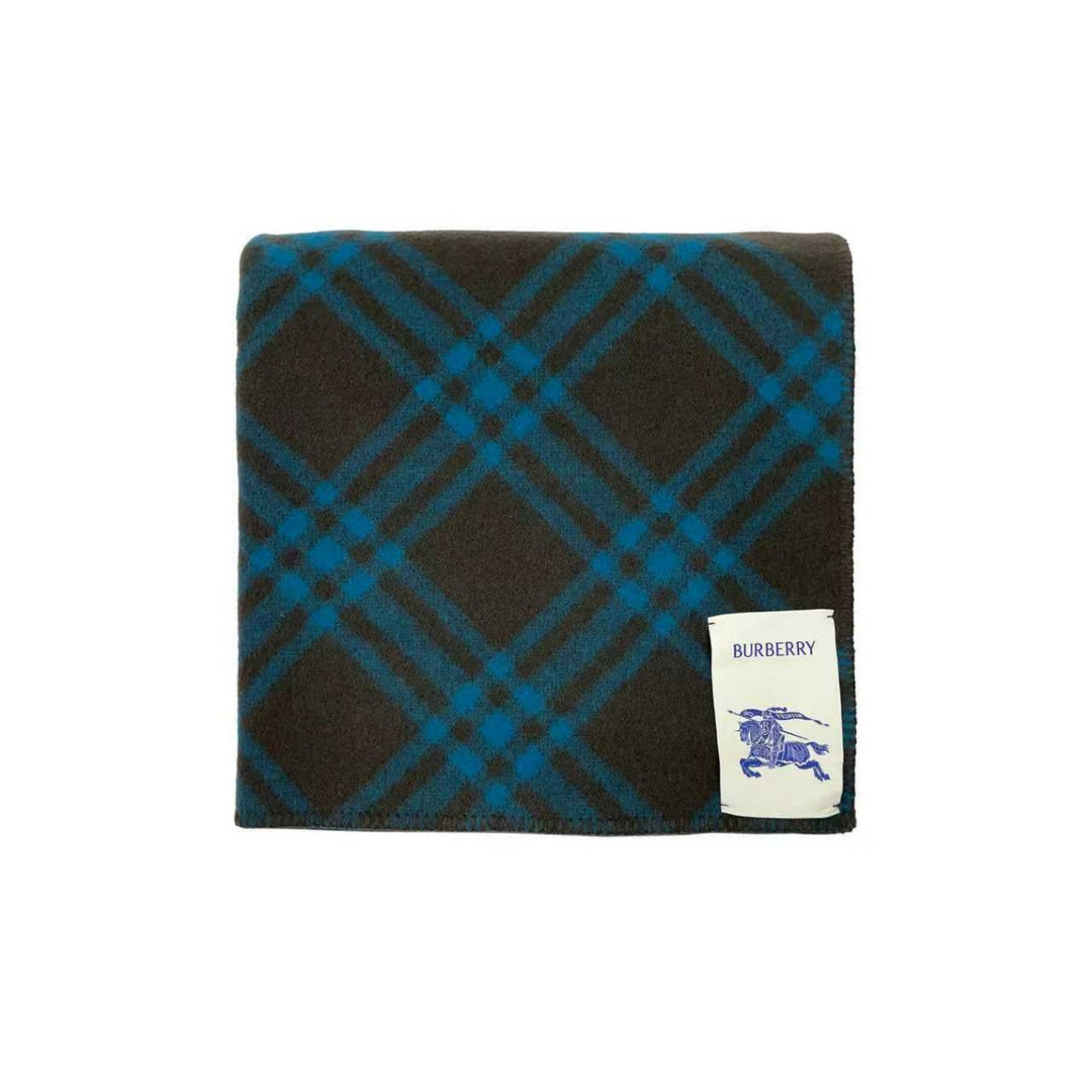 Burberry Wool Plaid Blanket - SHENGLI ROAD MARKET