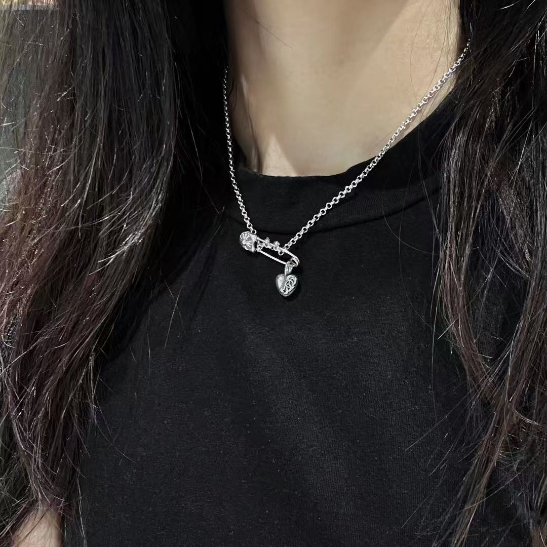 Chrome Hearts Silver Heart Pendant - SRM – SHENGLI ROAD MARKET