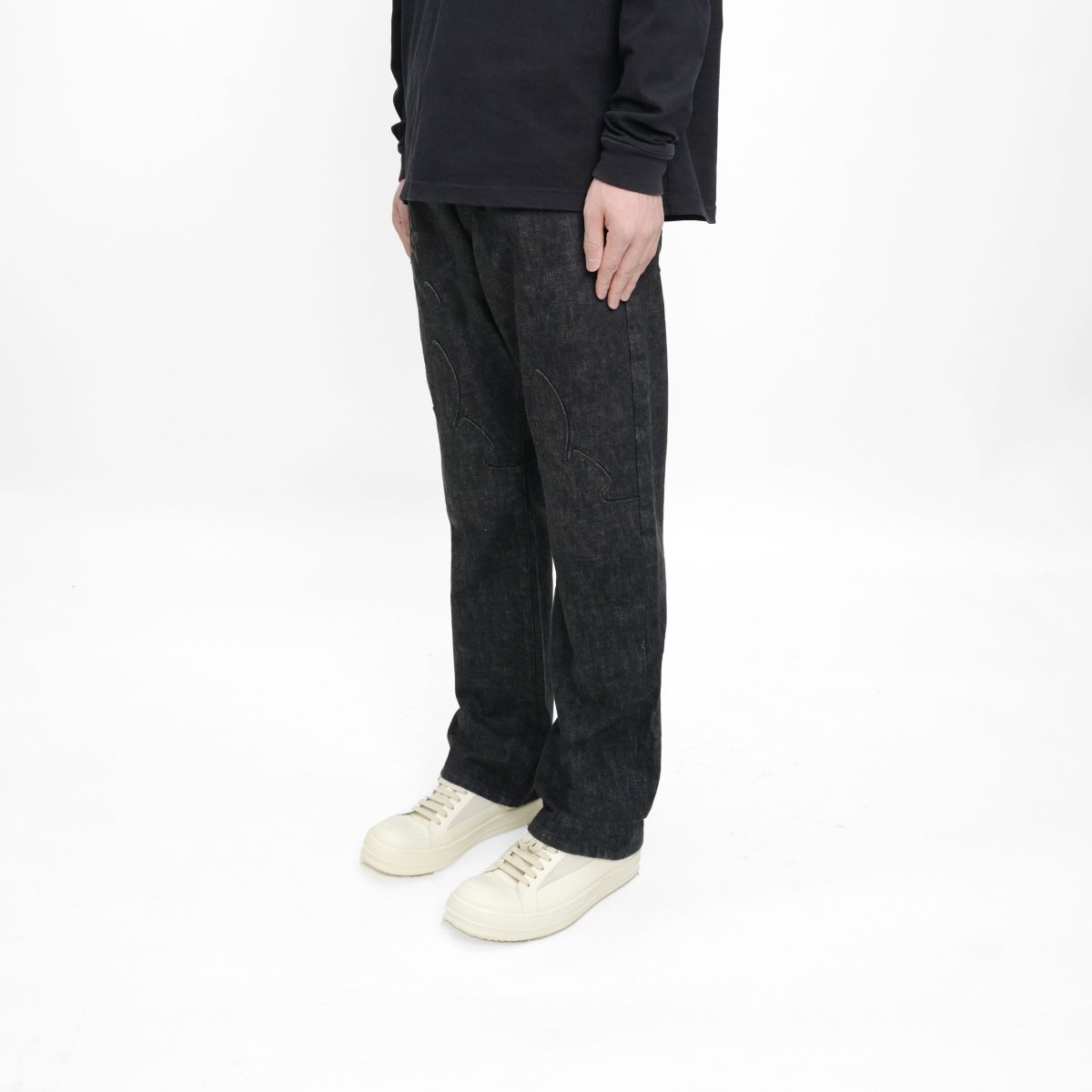 Chrome Hearts Black Star Patch Flame Knee Cargo Pants - SRM Chrome Hearts Black Star Patch Flame Knee Cargo Pants - SRM