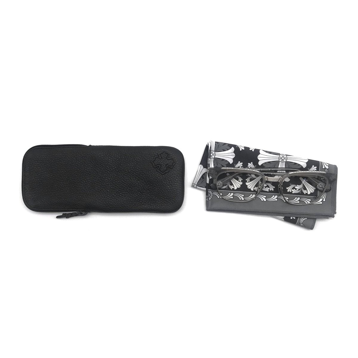 メガネ・老眼鏡 CHROME HEARTS MASK ROLL-CHAIN 2 CLIP Amazon.co.jp: Chrome Hearts Necklace, Mask Holder, Roll
