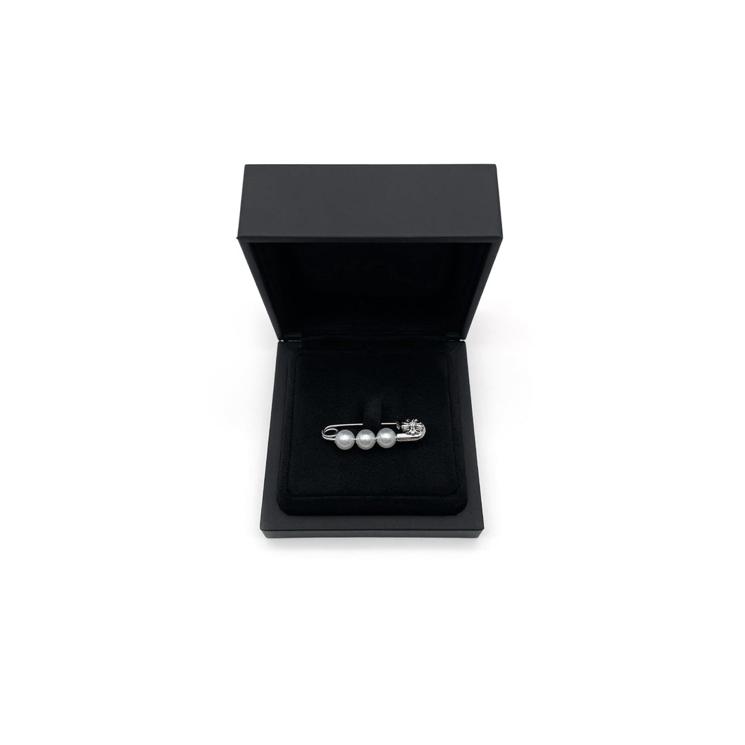 Chrome Hearts Mikimoto 18K White Gold Diamond Pearl Safety Pin - SHENGLI ROAD MARKET