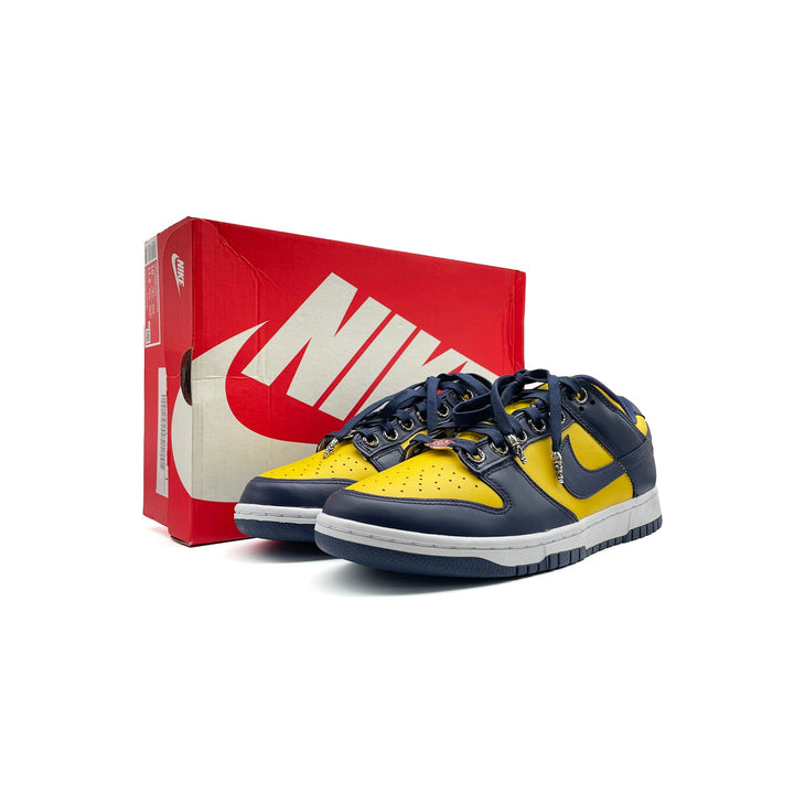 Chrome Hearts Nike One of One Silver Dagger DUNK Sneaker - SHENGLI ROAD MARKET