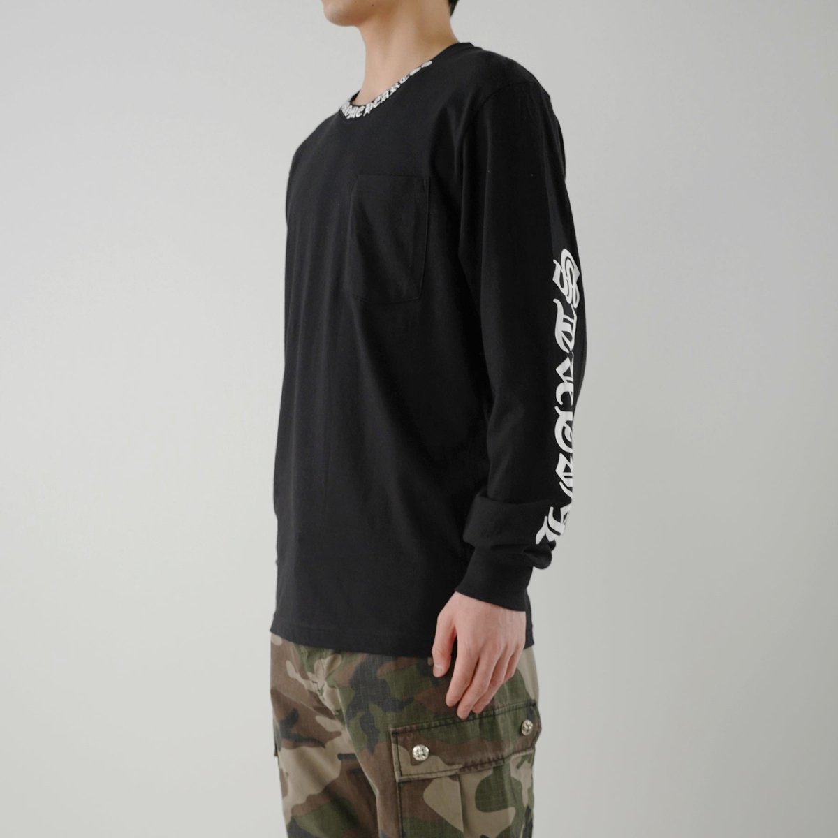 Chrome Hearts Script Collar Logo in White Long sleeve Tee