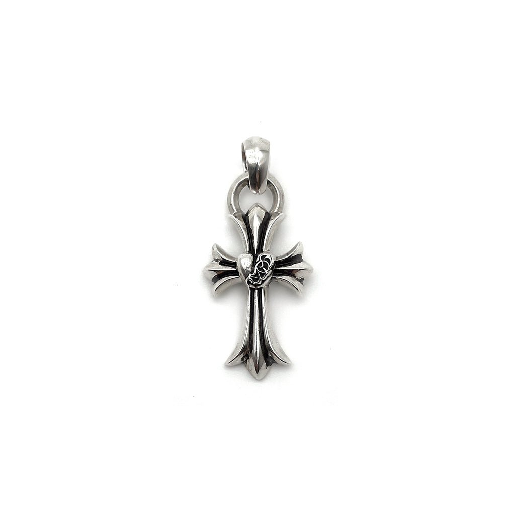 Chrome Hearts Silver Vine Heart Cross Pendant - SRM – SHENGLI ROAD