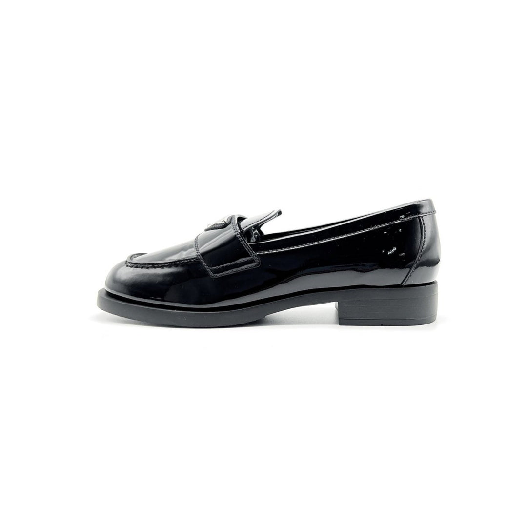 Prada Lacquer Patent Leather Cross Round Toe Flat Bottomed Loafers - SHENGLI ROAD MARKET
