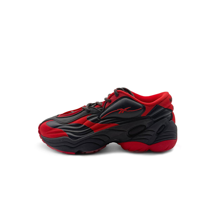 Reebok Black Red Dmx Run 6 Modern Sneakers - SHENGLI ROAD MARKET
