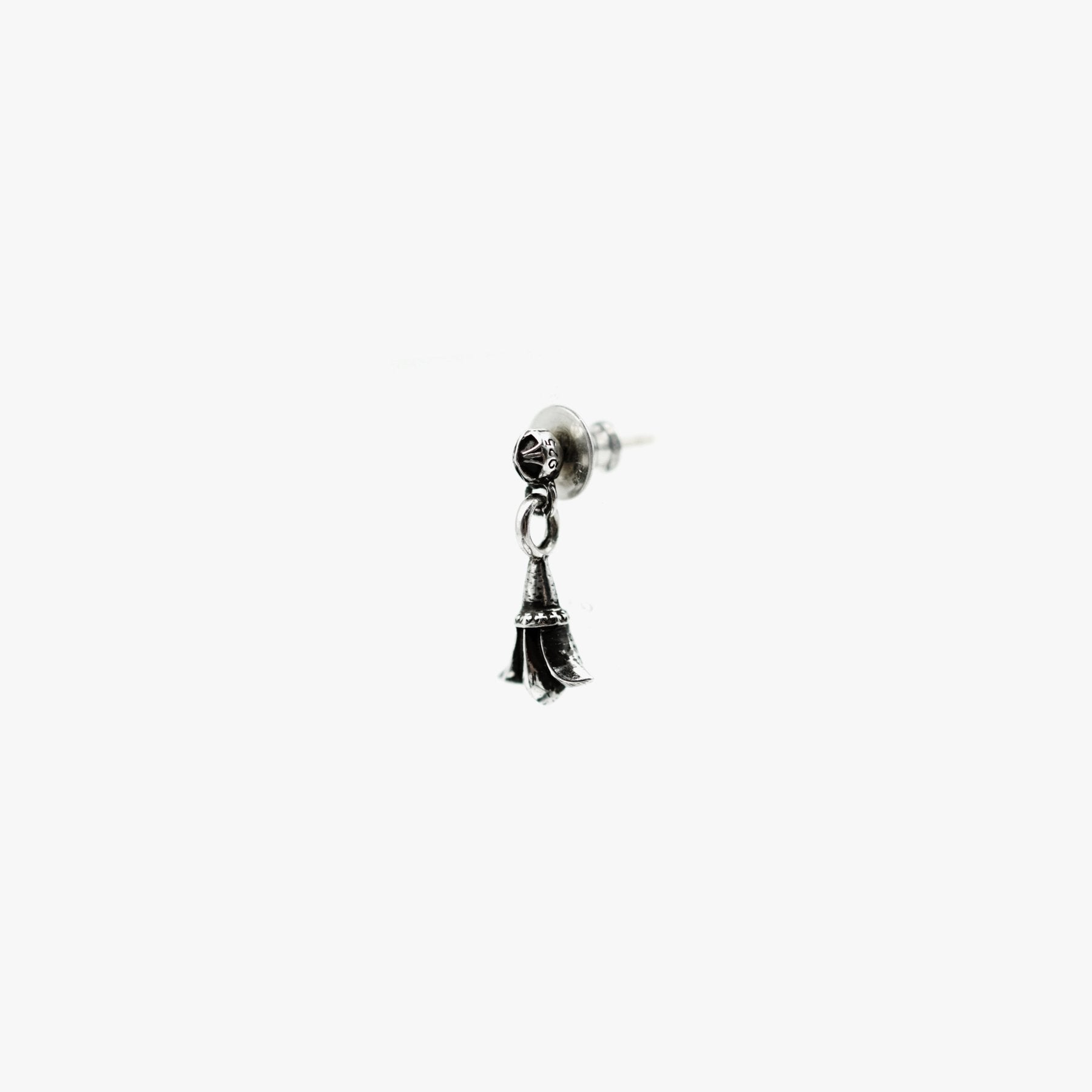 Chrome Hearts Silver Fleur Drop Earring - SHENGLI ROAD MARKET