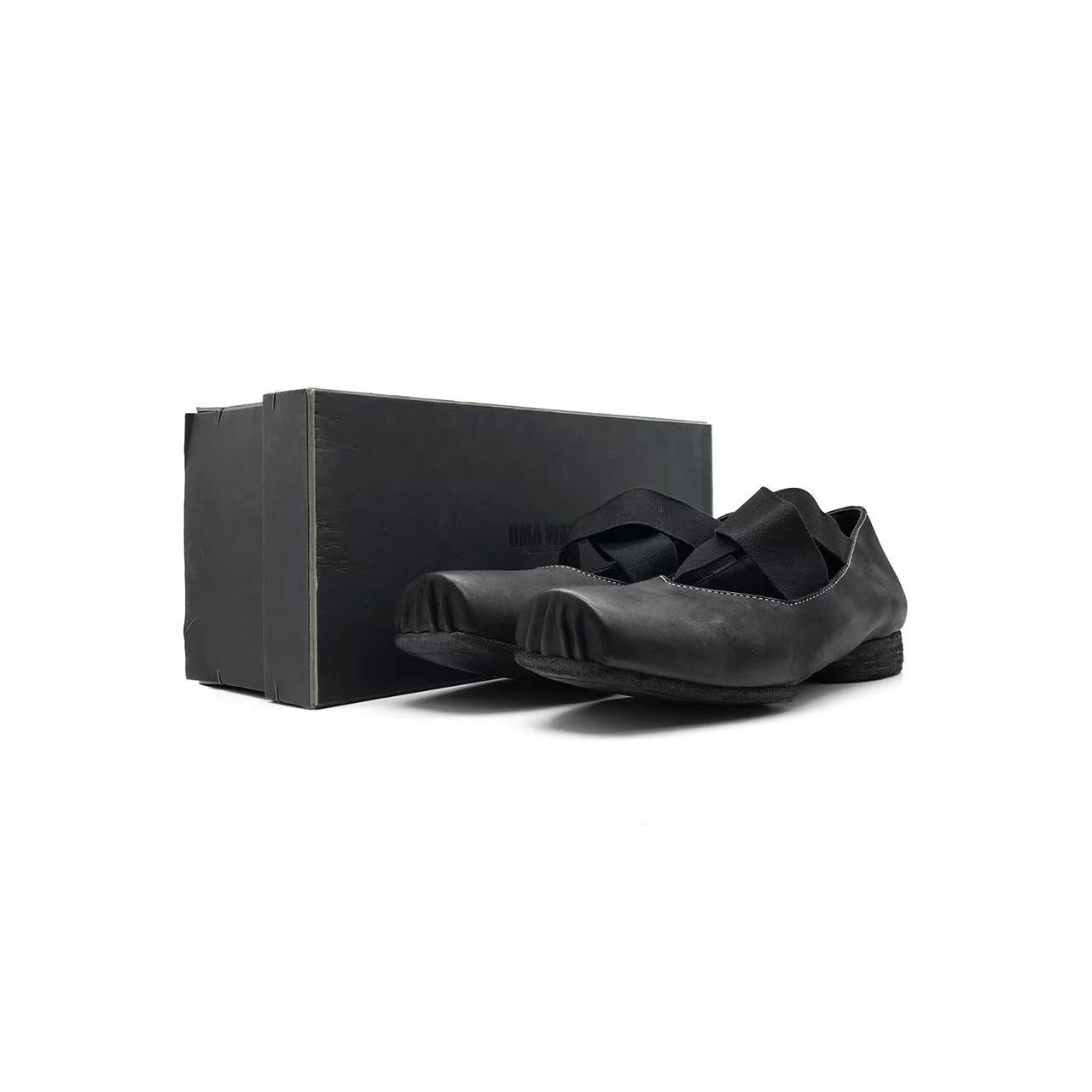 フラットシューズ UMA WANG Woman Flat shoes Black US9092 UW900 Uma Wang Ballet Flats Black Women's 37 Asymmetrical Square